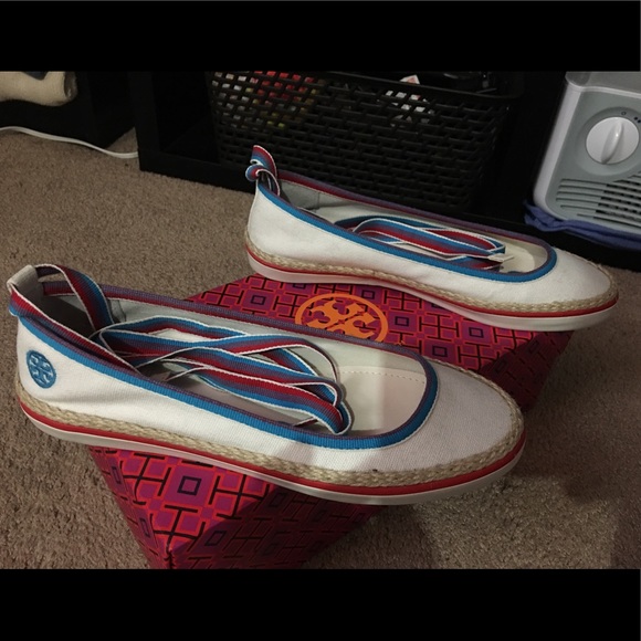 Tory Burch Shoes - Tory Burch sneaker Tory Burch Shoes - Tory Burch sneaker